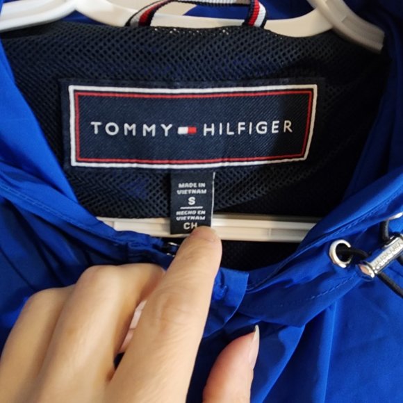 Tommy Hilfiger HIgh Quality Unisex Rain Jacket in Royal Blue | EUC | Size S - Picture 12 of 12